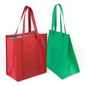 Bolsa Térmica Personalizada | Dimensões (L x A x P): 32.0 x 35.0 x 17.7 | Peso = 65 g